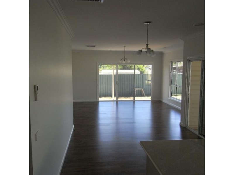 43 Pell Street, Howlong NSW 2643