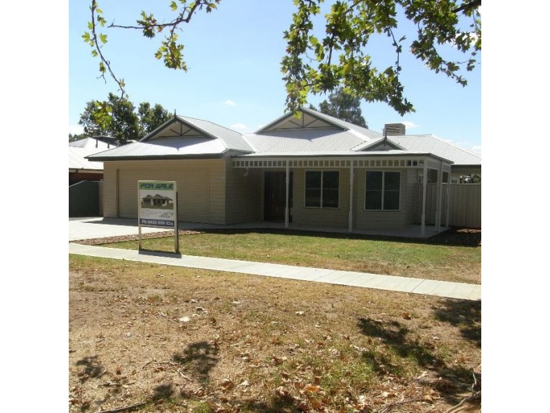 43 Pell Street, Howlong NSW 2643