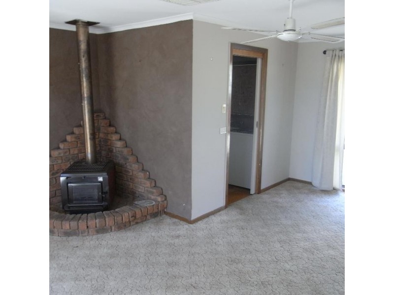 134 Victoria Street, Howlong NSW 2643