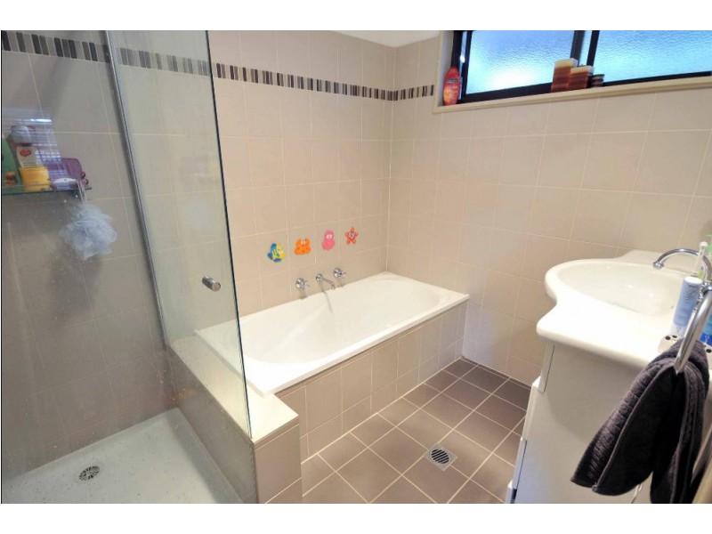 561 Prune Street, Lavington NSW 2641