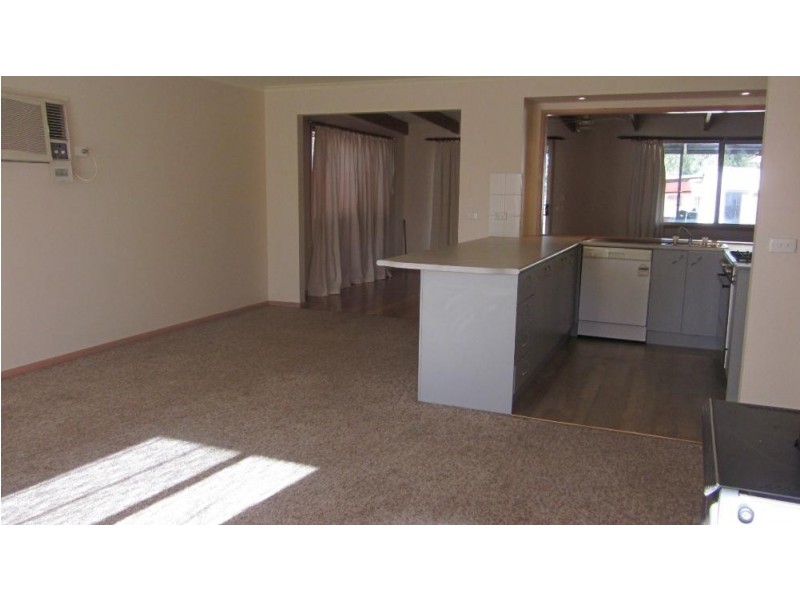 5 Rose Street, Gerogery NSW 2642