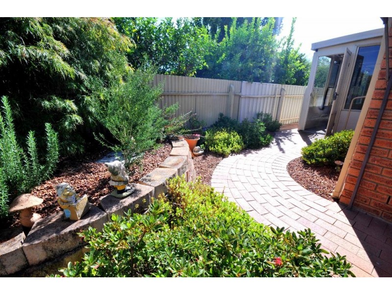 3/381 Dick Road, Lavington NSW 2641