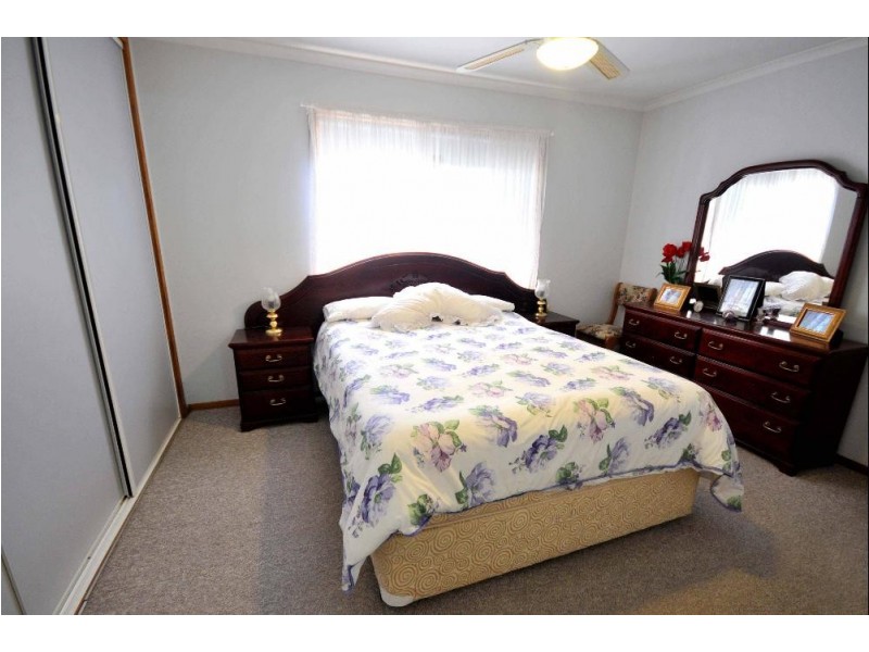 3/381 Dick Road, Lavington NSW 2641