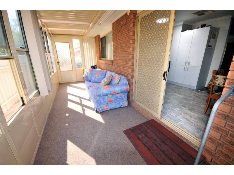 3/381 Dick Road, Lavington NSW 2641