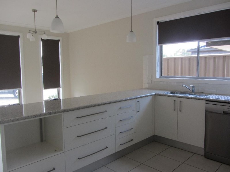 15 Stringybark Court, Thurgoona NSW 2640