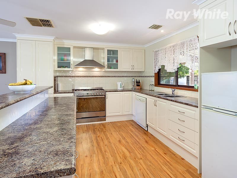 149 Bank Street, Howlong NSW 2643