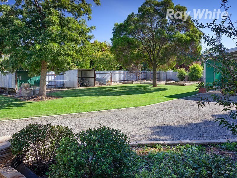 149 Bank Street, Howlong NSW 2643