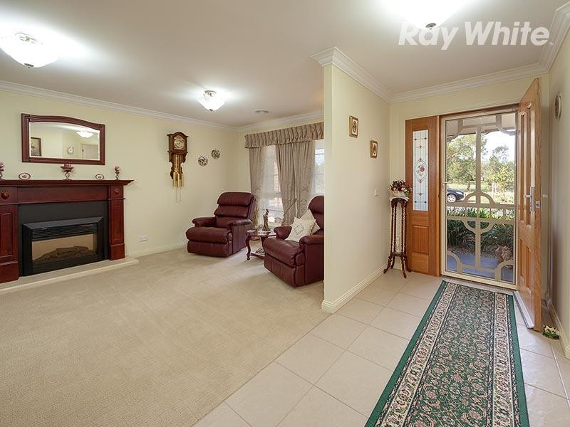 4 Emily Court, Howlong NSW 2643