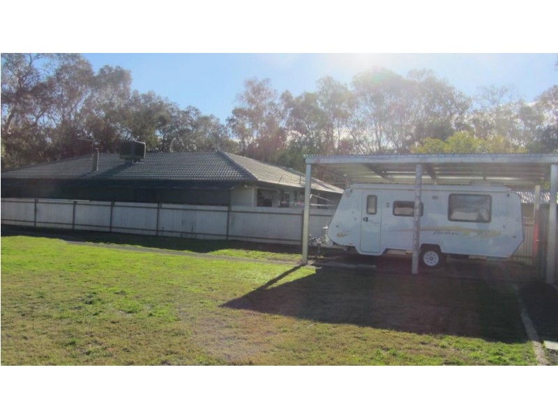 73 Wood Street, Jindera NSW 2642