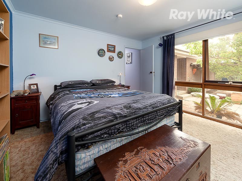 136 Bank Street, Howlong NSW 2643