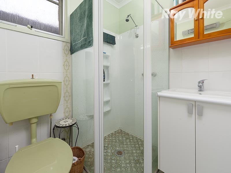 136 Bank Street, Howlong NSW 2643