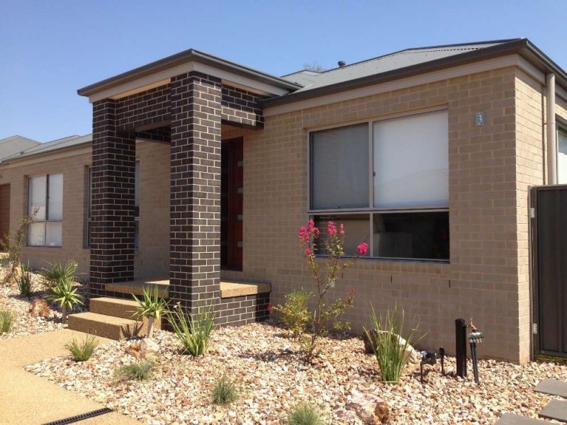 3/9 Donnolley Court, Lavington NSW 2641