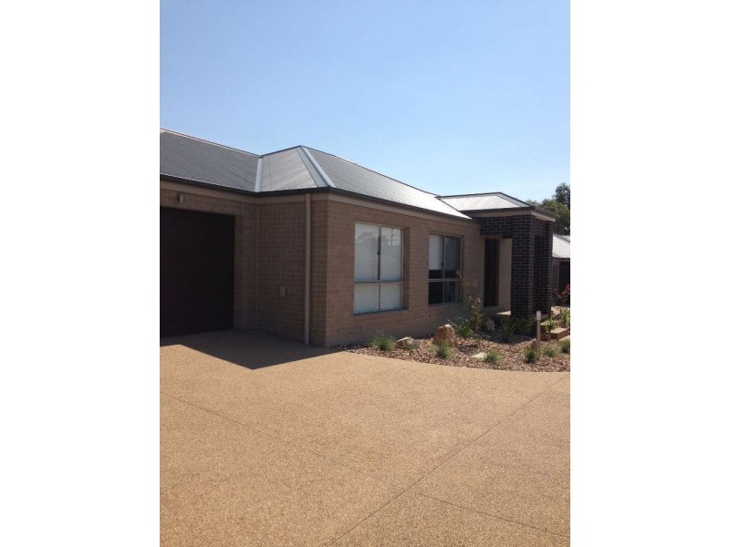 3/9 Donnolley Court, Lavington NSW 2641