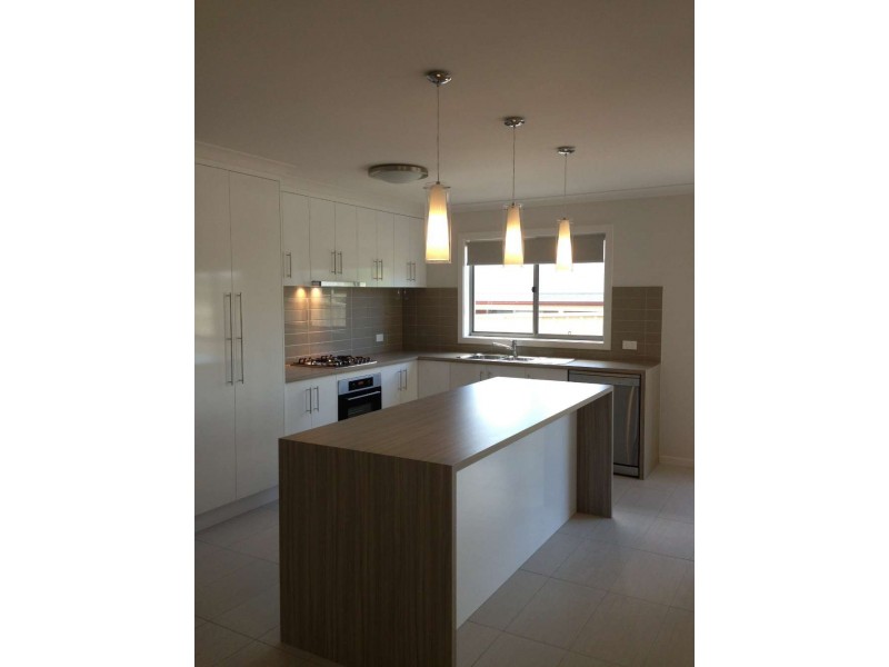 6/9 Donnolley Court, Lavington NSW 2641