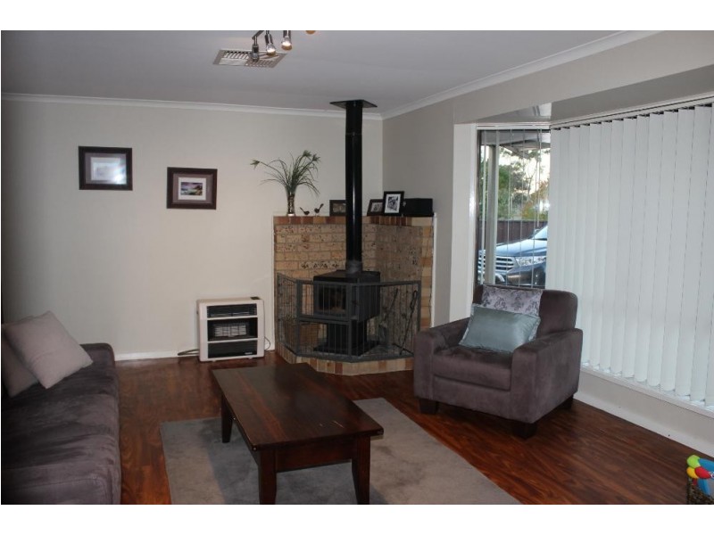 6 Fifield Close, Culcairn NSW 2660