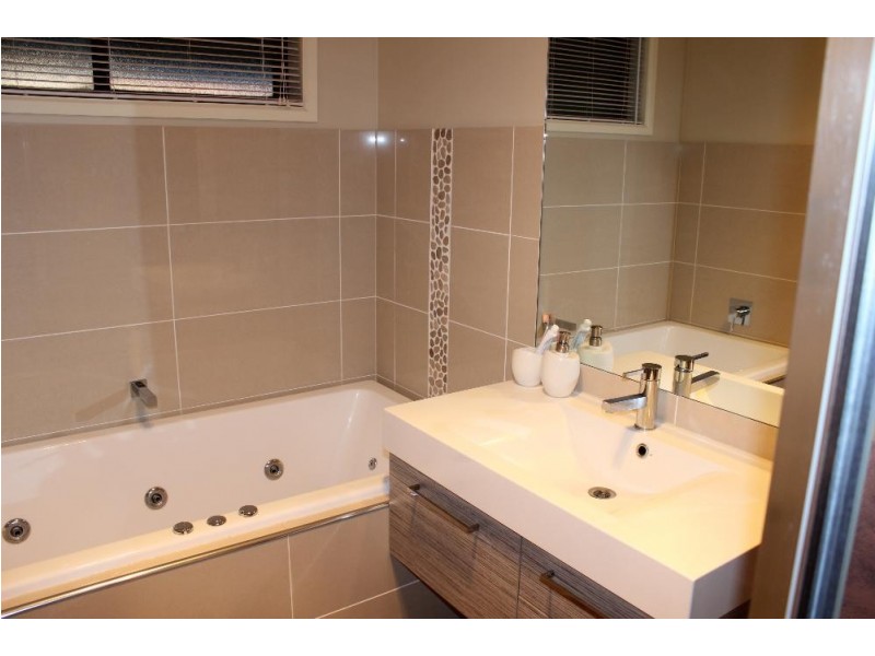 6 Fifield Close, Culcairn NSW 2660