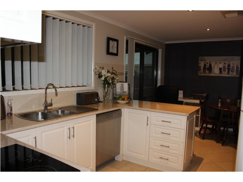 6 Fifield Close, Culcairn NSW 2660