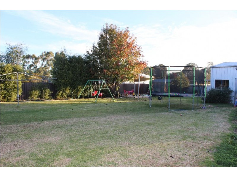 6 Fifield Close, Culcairn NSW 2660