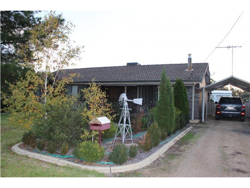 6 Fifield Close, Culcairn NSW 2660