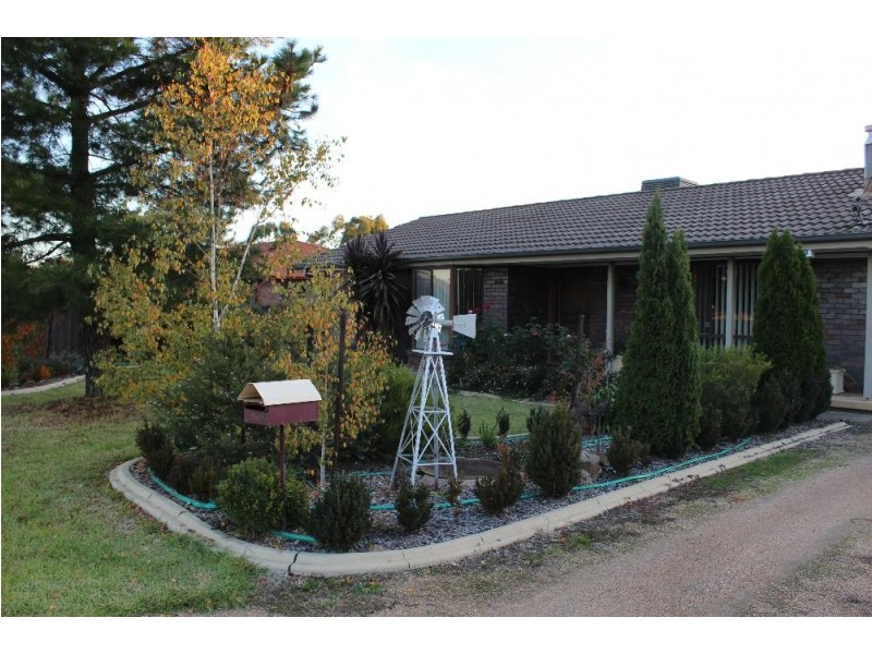 6 Fifield Close, Culcairn NSW 2660