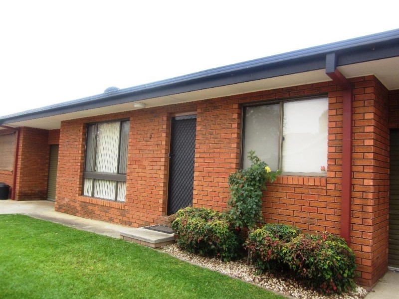 2/576 Ebden Street, Albury NSW 2640