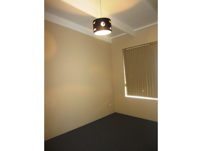 2/576 Ebden Street, Albury NSW 2640