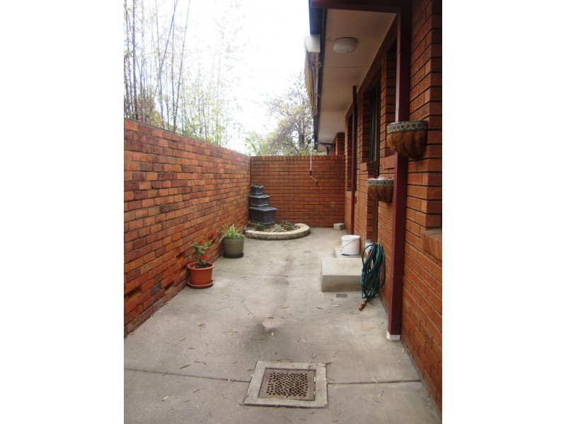 2/576 Ebden Street, Albury NSW 2640