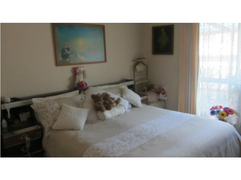 1 and 2/748 East Street, East Albury NSW 2640