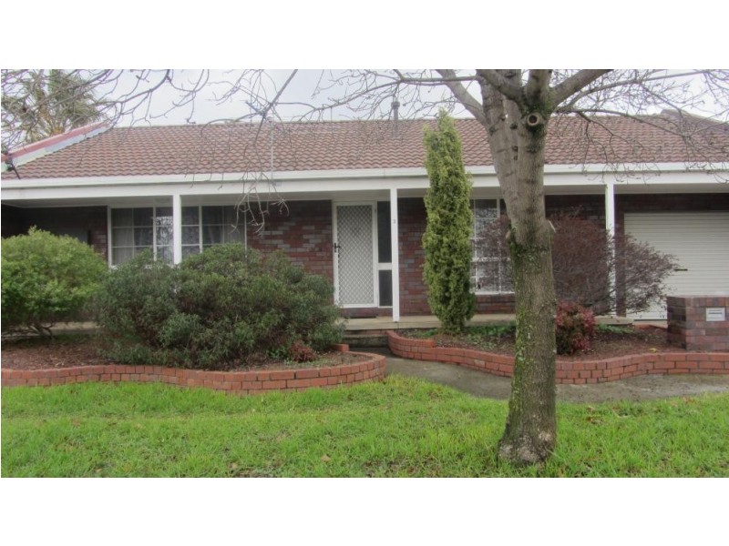 1 and 2/748 East Street, East Albury NSW 2640