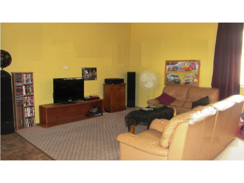 34 Goolagar Crescent, Springdale Heights NSW 2641