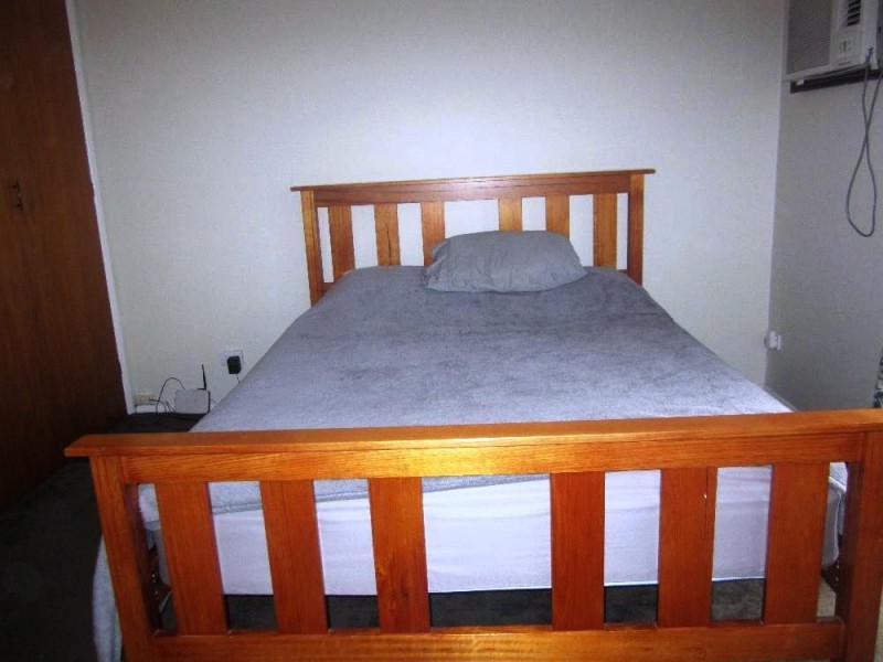 2/307 Moore Street, Lavington NSW 2641