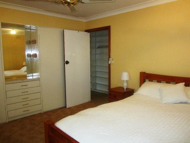 1080 Yarramba Crescent, North Albury NSW 2640