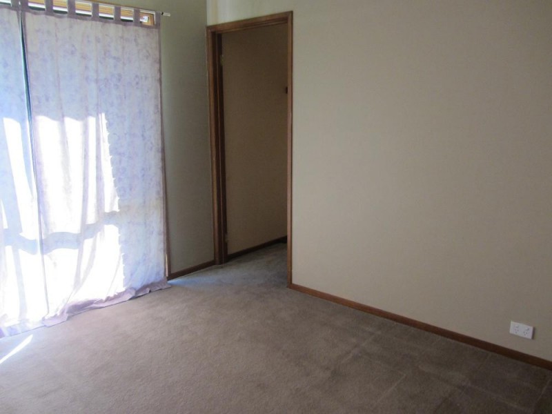 74 Bogong Street, Thurgoona NSW 2640