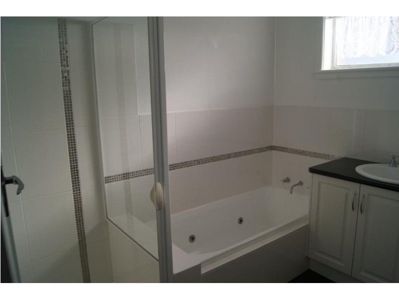 134 Tamarind Street, North Albury NSW 2640