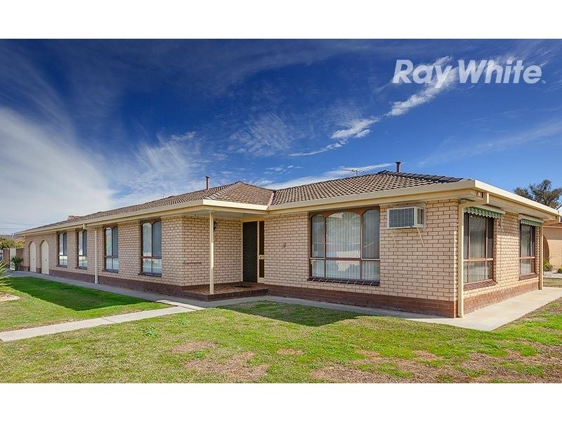 479 Donald Court, Lavington NSW 2641