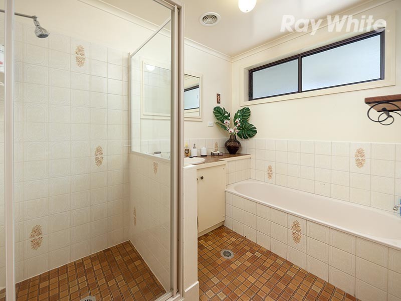 479 Donald Court, Lavington NSW 2641
