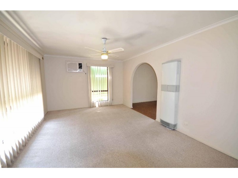 14 Lacebark Court, Thurgoona NSW 2640