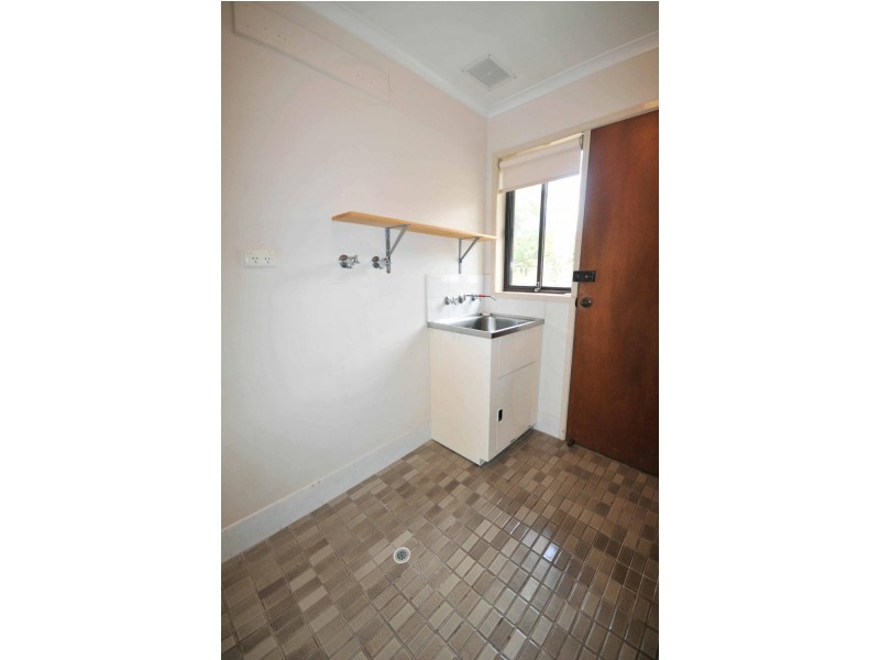 14 Lacebark Court, Thurgoona NSW 2640