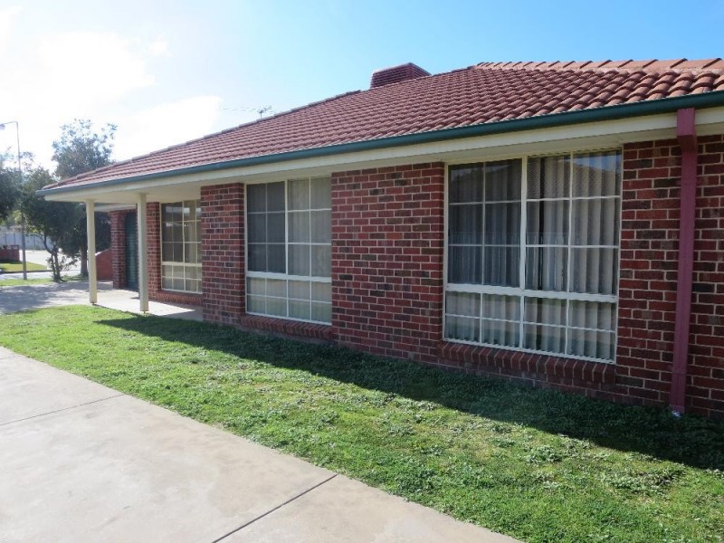 1/3 Rachel Court, Lavington NSW 2641