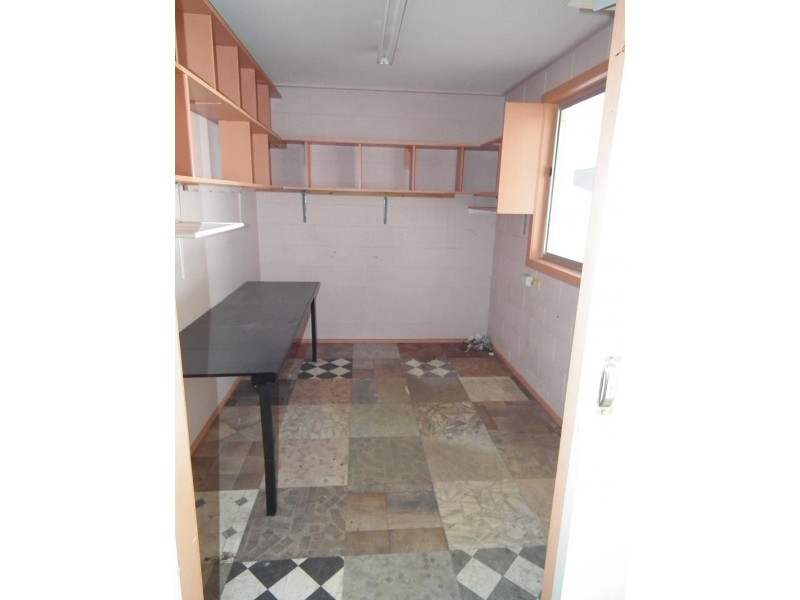 Shop 3/329 Urana Road, Lavington NSW 2641