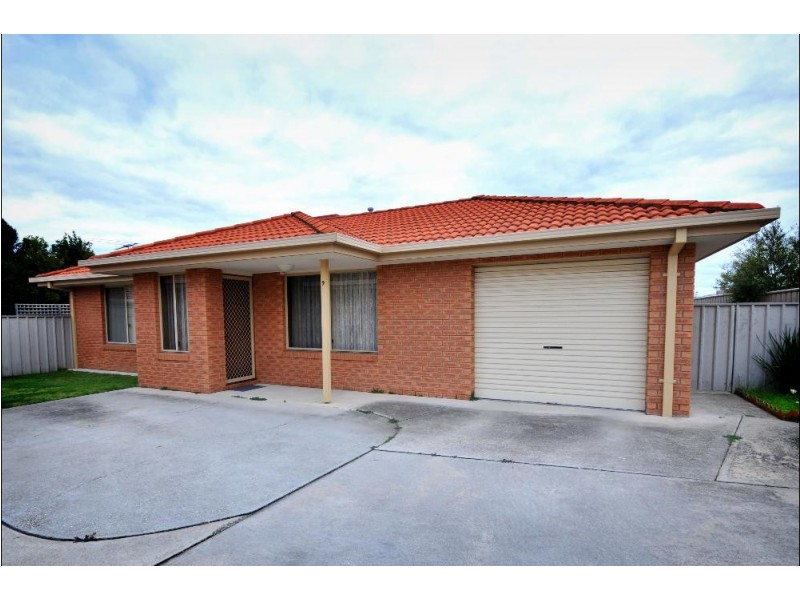 9/381 Dick Road, Lavington NSW 2641