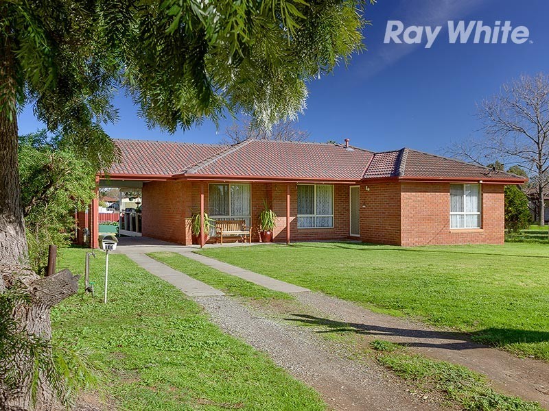 10 Hawkins Street, Howlong NSW 2643