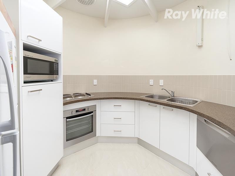 336 Cheyenne Drive, Lavington NSW 2641