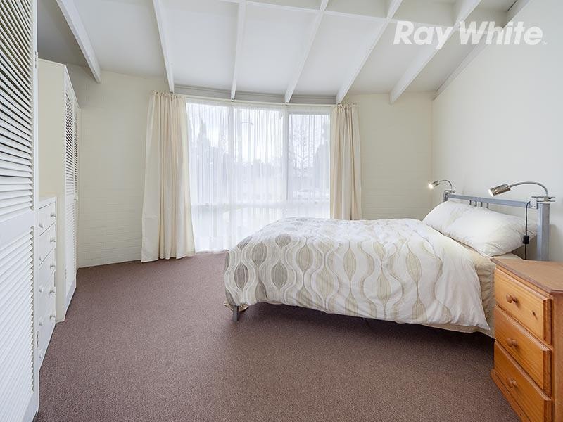 336 Cheyenne Drive, Lavington NSW 2641