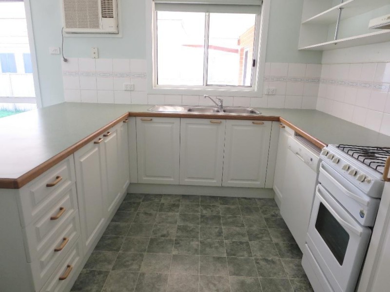 873 Tenbrink Street, Albury NSW 2640