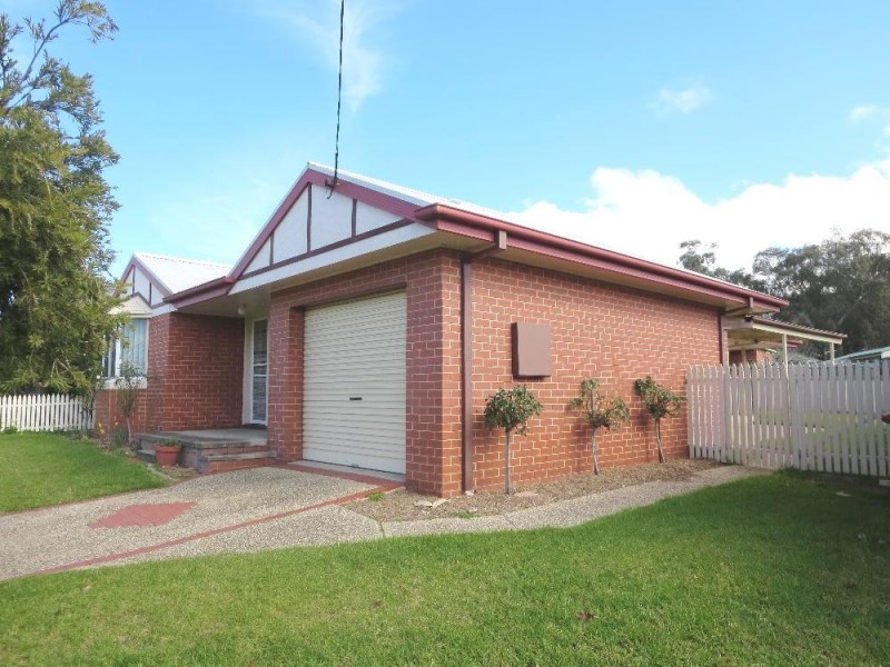 873 Tenbrink Street, Albury NSW 2640