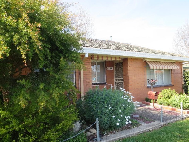 1-4/551 Kalimna Crescent, Lavington NSW 2641