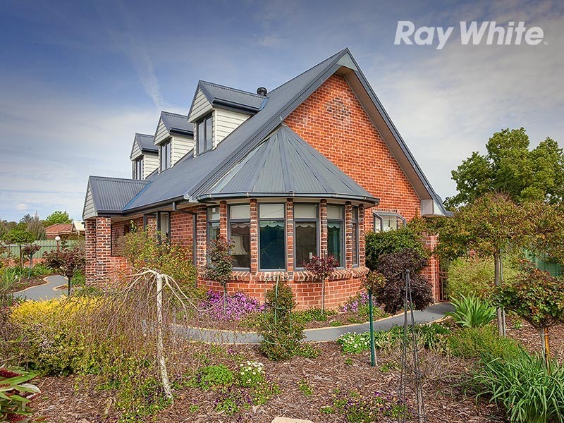 139 Townsend Street, Howlong NSW 2643
