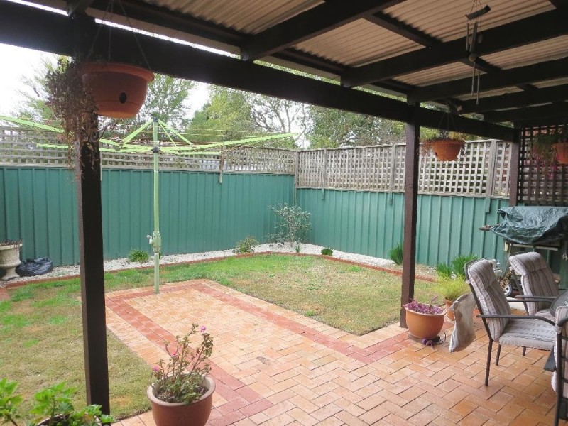 33/588 Oliver Street, Lavington NSW 2641