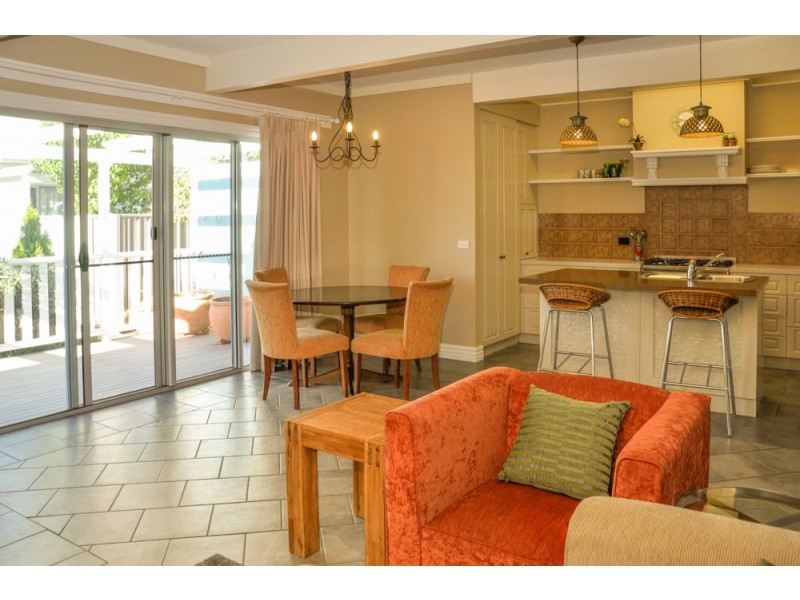 1/729 Alma Street, Albury NSW 2640